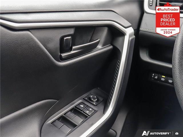 2025 Toyota RAV4 LE (Stk: U3395) in Hamilton - Image 20 of 30