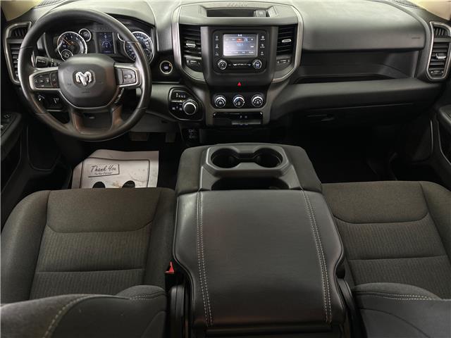 2020 RAM 1500 Tradesman (Stk: 43341JAA) in Belleville - Image 12 of 32
