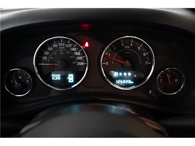 2017 Jeep Wrangler Unlimited Sahara (Stk: ARUC979) in Calgary - Image 15 of 28