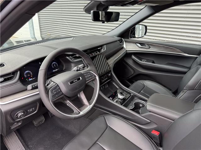 2025 Jeep Grand Cherokee Limited (Stk: 25568D) in London - Image 12 of 31