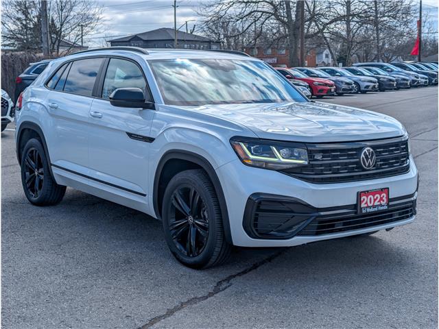 2023 Volkswagen Atlas Cross Sport 3.6 FSI Highline (Stk: WN26371A) in Welland - Image 4 of 33