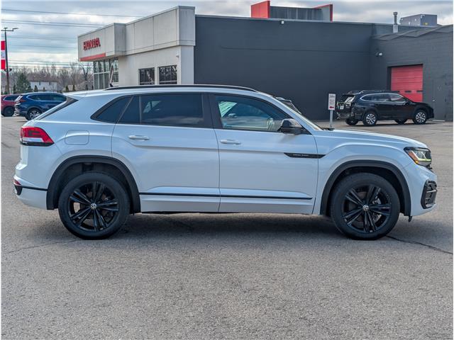 2023 Volkswagen Atlas Cross Sport 3.6 FSI Highline (Stk: WN26371A) in Welland - Image 5 of 33