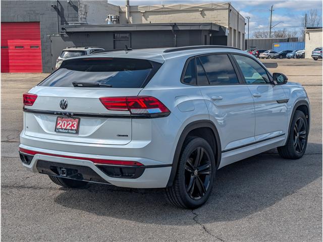 2023 Volkswagen Atlas Cross Sport 3.6 FSI Highline (Stk: WN26371A) in Welland - Image 7 of 33