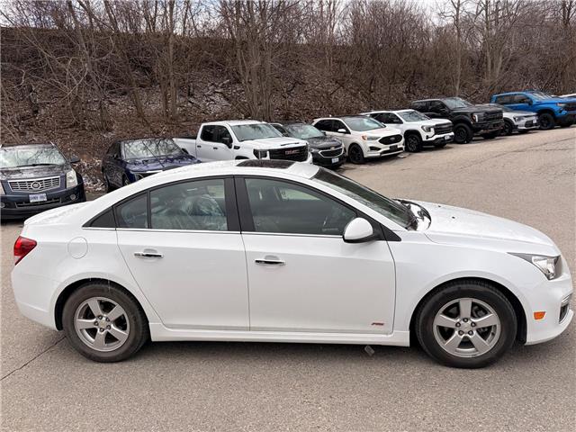 2015 Chevrolet Cruze 2LT (Stk: 123744) in London - Image 4 of 8