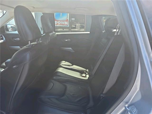 2018 Jeep Cherokee Trailhawk (Stk: ZTHL) in Sudbury - Image 9 of 17 2018 Jeep Cherokee Trailhawk (Stk: ZTHL) in Sudbury - Image 9 of 17