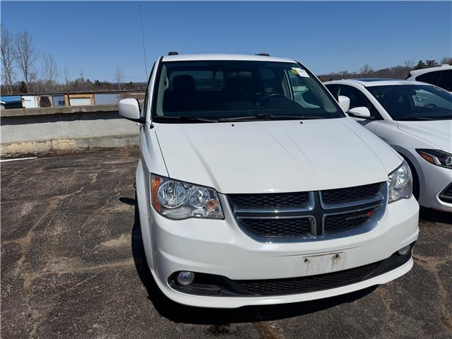 2017 Dodge Grand Caravan Crew (Stk: 24788) in Pembroke - Image 3 of 7