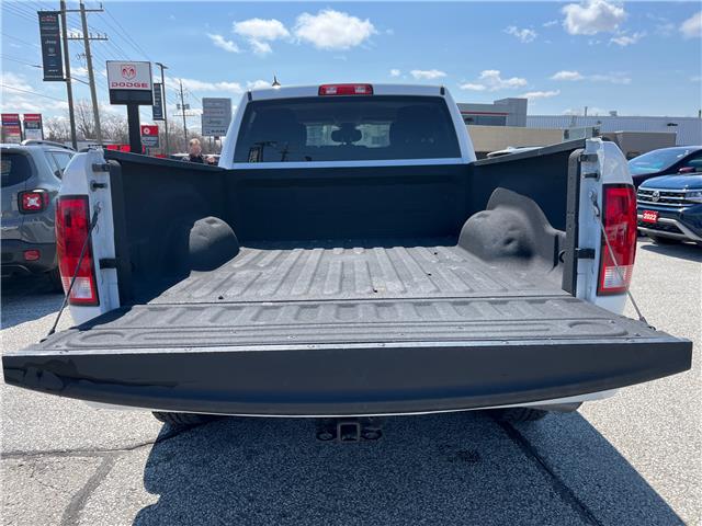 2022 RAM 1500 Classic Tradesman (Stk: 22-094H) in Sarnia - Image 14 of 15