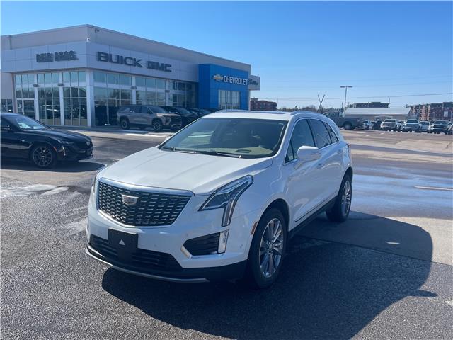 2024 Cadillac XT5 Premium Luxury White with 38,973km at $46,449