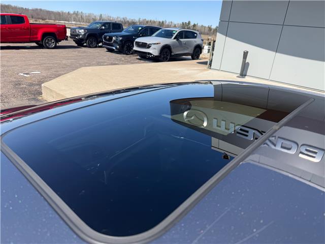 2020 Hyundai Elantra Preferred w/Sun & Safety Package (Stk: 24787) in Pembroke - Image 18 of 25