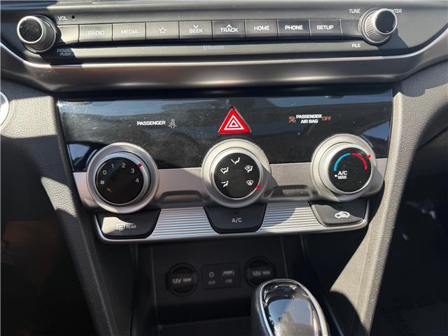 2020 Hyundai Elantra Preferred w/Sun & Safety Package (Stk: 24787) in Pembroke - Image 23 of 25