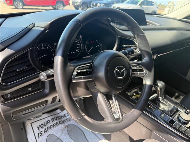 2022 Mazda CX-30 GS (Stk: 24798) in Pembroke - Image 20 of 24