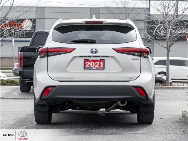 2021 Toyota Highlander Hybrid XLE (Stk: 527928) in Milton - Image 6 of 26