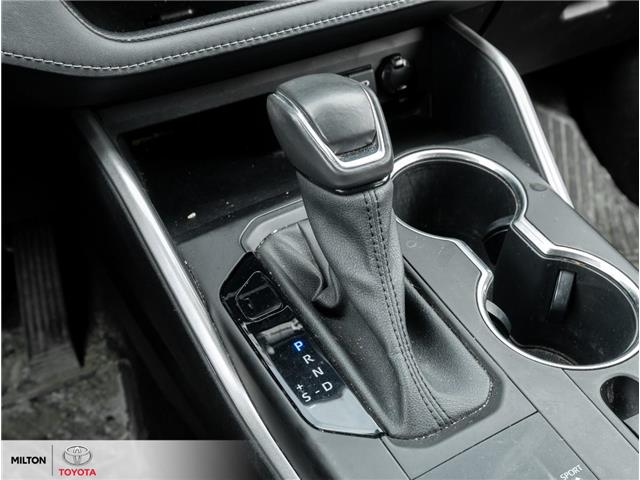 2021 Toyota Highlander Hybrid XLE (Stk: 527928) in Milton - Image 15 of 26