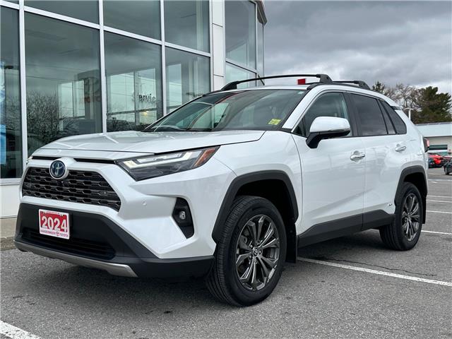 2024 Toyota RAV4 Hybrid Limited (Stk: W7046) in Cobourg - Image 1 of 31