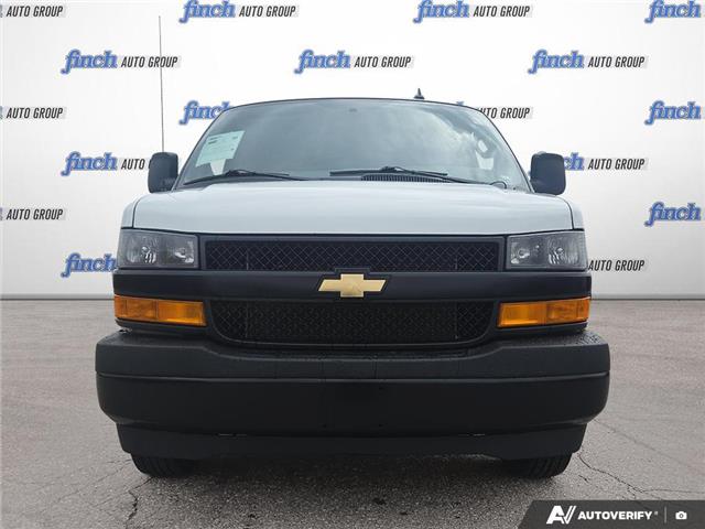 2024 Chevrolet Express 2500 Work Van (Stk: 1004) in Kitchener - Image 2 of 24
