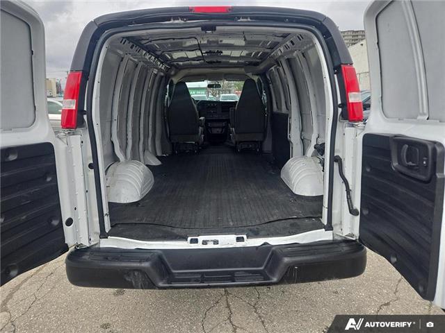 2024 Chevrolet Express 2500 Work Van (Stk: 1004) in Kitchener - Image 11 of 24