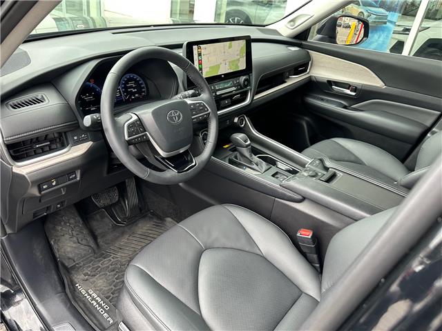 2025 Toyota Grand Highlander Limited (Stk: W7043) in Cobourg - Image 9 of 31