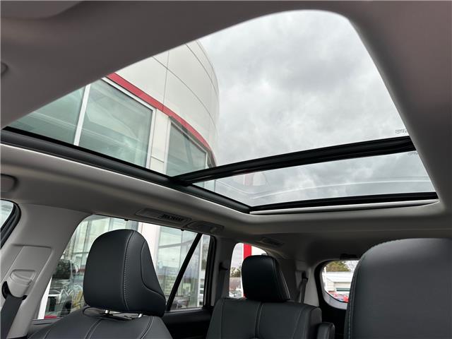 2025 Toyota Grand Highlander Limited (Stk: W7043) in Cobourg - Image 8 of 31