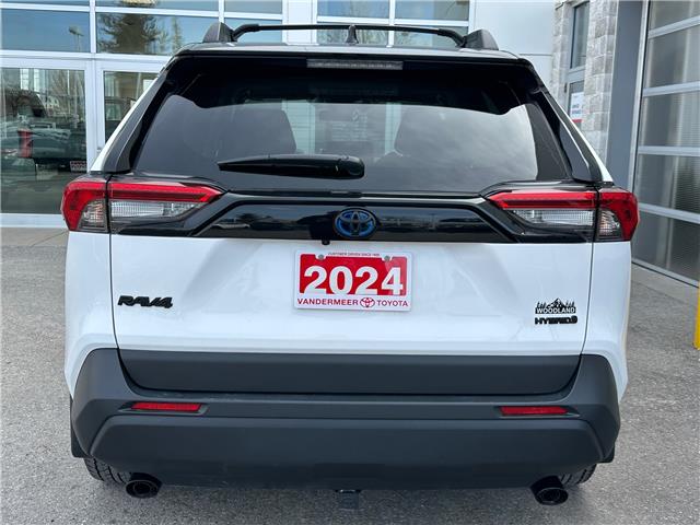 2024 Toyota RAV4 Hybrid XLE (Stk: W7028A) in Cobourg - Image 6 of 28