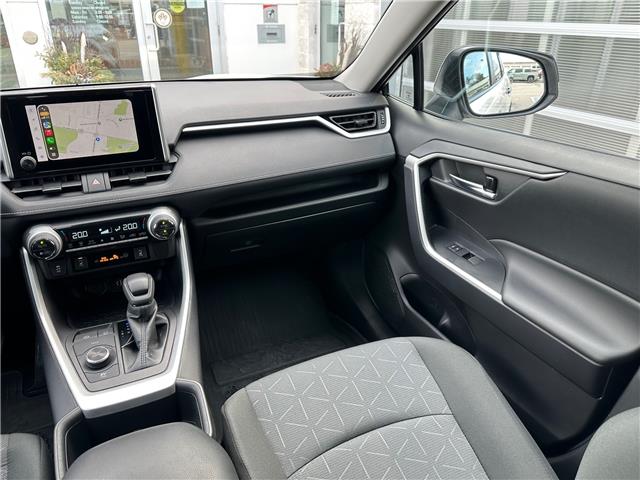 2024 Toyota RAV4 Hybrid XLE (Stk: W7028A) in Cobourg - Image 12 of 28