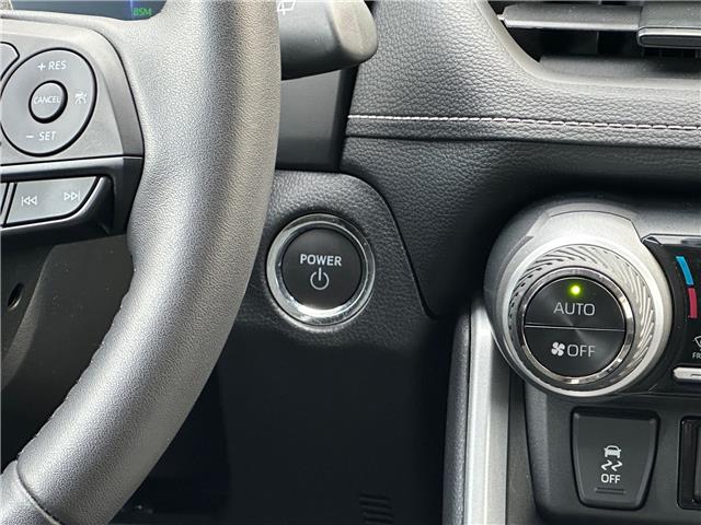 2024 Toyota RAV4 Hybrid XLE (Stk: W7028A) in Cobourg - Image 21 of 28