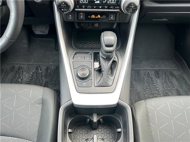 2024 Toyota RAV4 Hybrid XLE (Stk: W7028A) in Cobourg - Image 23 of 28