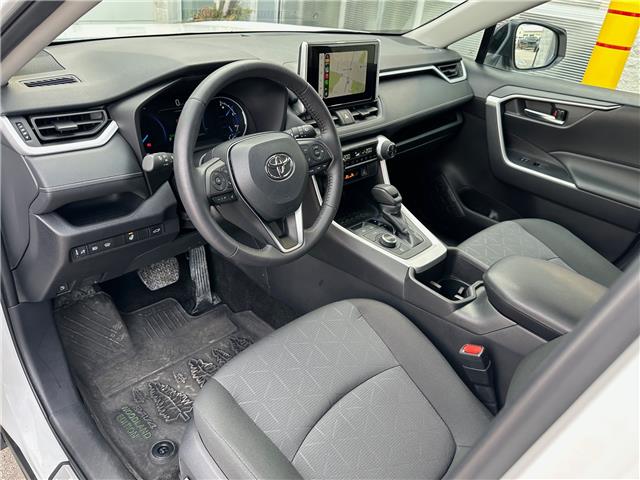 2024 Toyota RAV4 Hybrid XLE (Stk: W7028A) in Cobourg - Image 9 of 28
