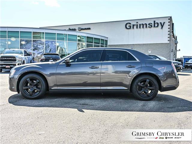 2013 Chrysler 300 S (Stk: N25200B) in Grimsby - Image 3 of 32