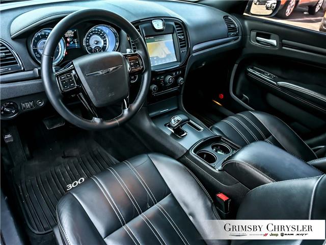 2013 Chrysler 300 S (Stk: N25200B) in Grimsby - Image 14 of 32