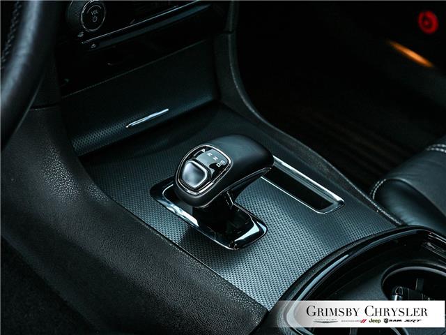 2013 Chrysler 300 S (Stk: N25200B) in Grimsby - Image 18 of 32