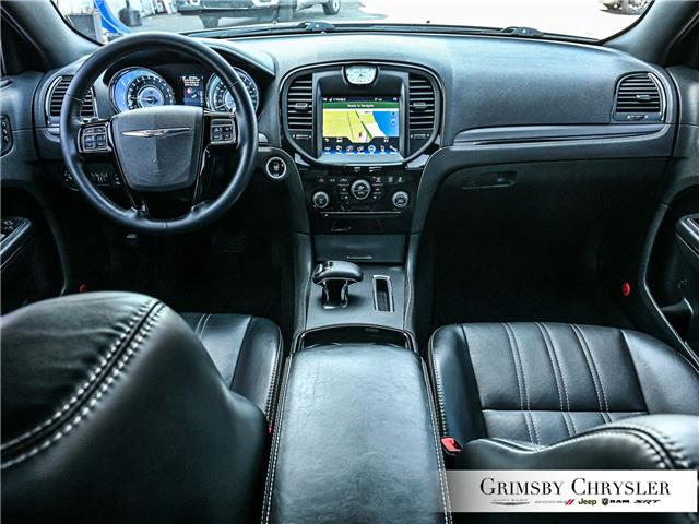 2013 Chrysler 300 S (Stk: N25200B) in Grimsby - Image 20 of 32