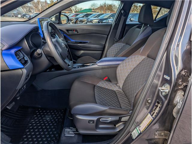 2020 Toyota C-HR XLE Premium (Stk: WN26399A) in Welland - Image 13 of 25