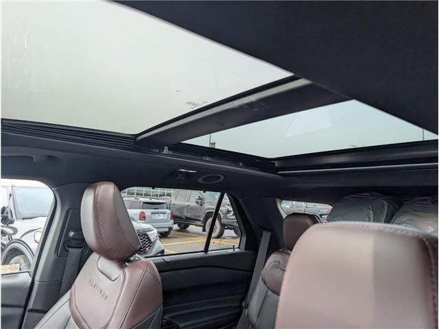 2022 Ford Explorer Platinum (Stk: T-1694A) in Calgary - Image 22 of 27
