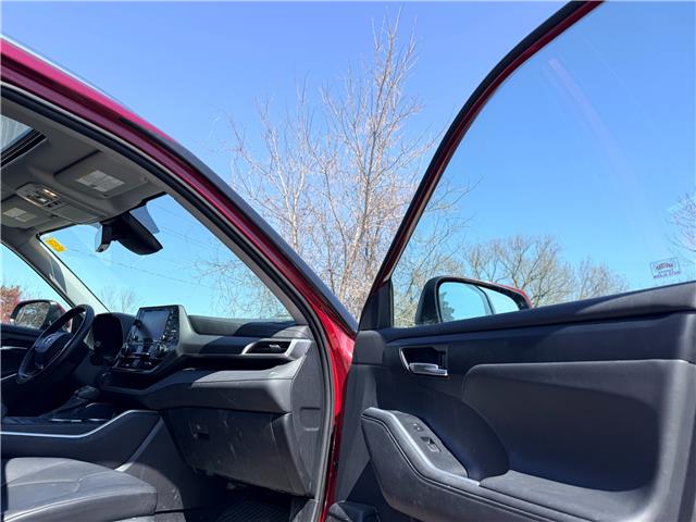 2020 Toyota Highlander XLE (Stk: 16146A) in Newmarket - Image 20 of 32