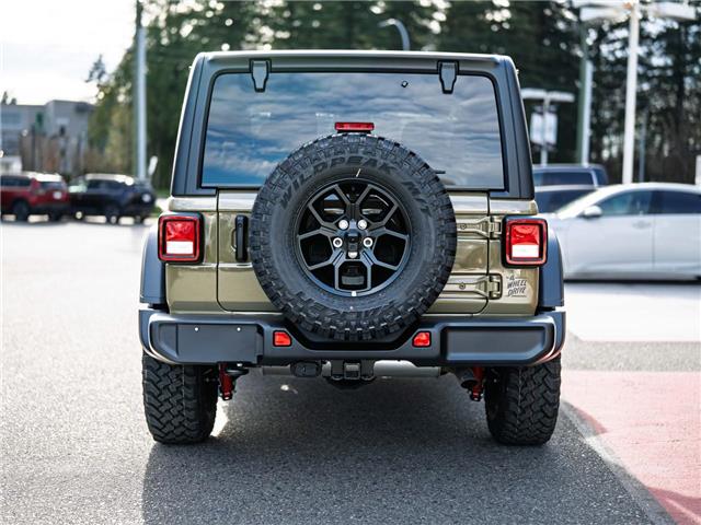 2026 Jeep Wrangler Sport (Stk: T209594) in Surrey - Image 5 of 22