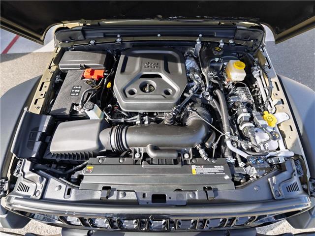 2026 Jeep Wrangler Sport (Stk: T209594) in Surrey - Image 8 of 22