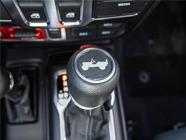 2026 Jeep Wrangler Sport (Stk: T209594) in Surrey - Image 19 of 22