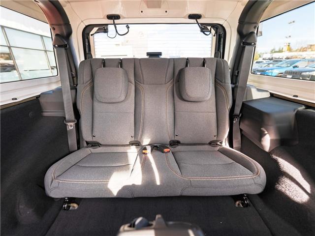 2026 Jeep Wrangler Sport (Stk: T209594) in Surrey - Image 21 of 22