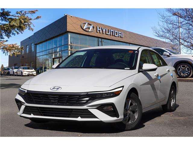 2026 Hyundai Elantra ESSENTIAL (Stk: S26523) in Ottawa - Image 1 of 21