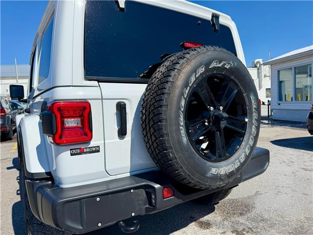 2023 Jeep Wrangler Sahara (Stk: W588575P) in WHITBY - Image 15 of 41