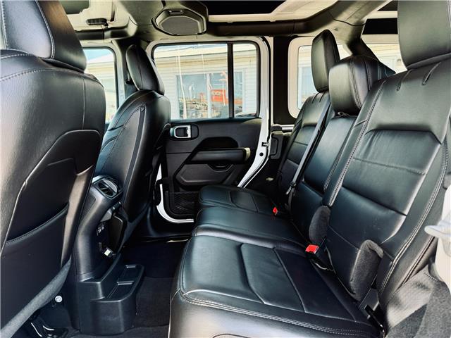 2023 Jeep Wrangler Sahara (Stk: W588575P) in WHITBY - Image 21 of 41