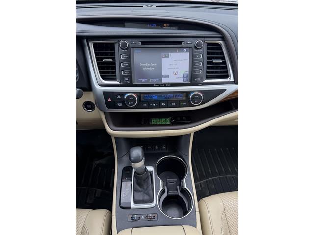 2017 Toyota Highlander  (Stk: 260273) in Ottawa - Image 11 of 32
