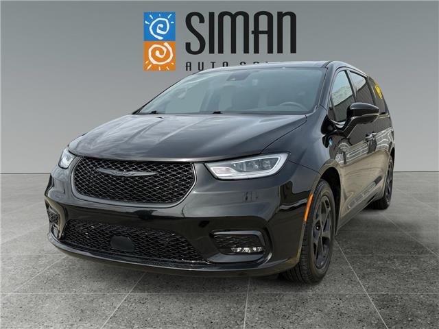 2022 Chrysler Pacifica Hybrid Limited Black with 106,800km at $34,998