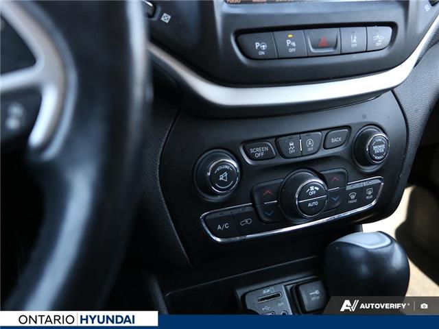2016 Jeep Cherokee Trailhawk (Stk: 7-1125A) in Whitby - Image 18 of 27