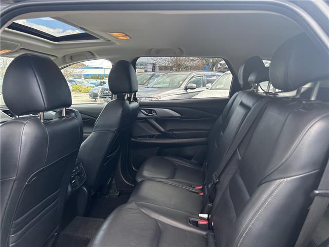 2018 Mazda CX-9 GS-L (Stk: 726312J) in Surrey - Image 12 of 15