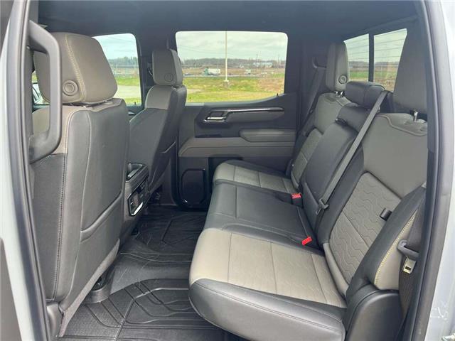 2025 Chevrolet Silverado 1500 ZR2 (Stk: 924870) in New Hamburg - Image 13 of 21