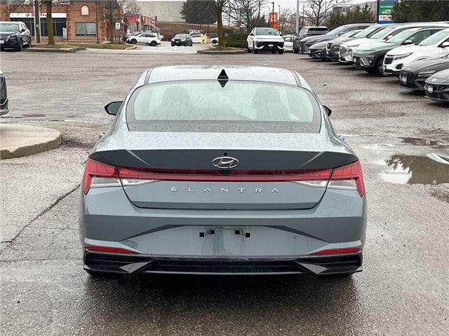 2023 Hyundai Elantra Luxury (Stk: 261745A) in Aurora - Image 5 of 8