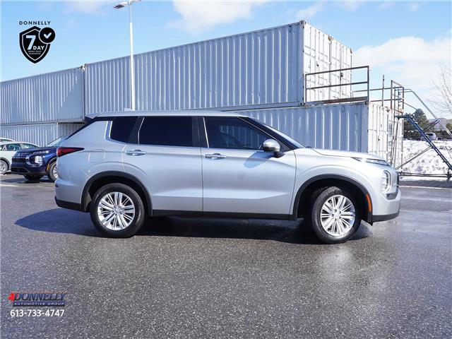 2022 Mitsubishi Outlander ES (Stk: MA39A) in Kanata - Image 2 of 23