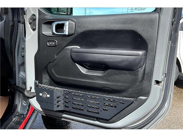 2021 Jeep Wrangler Sport (Stk: 45522U) in Calgary - Image 18 of 32