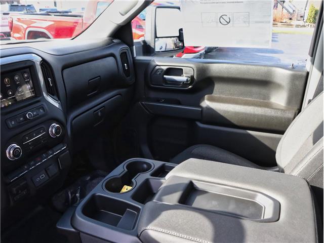 2026 GMC Sierra 3500HD Pro (Stk: 26T106) in Virgil - Image 13 of 23